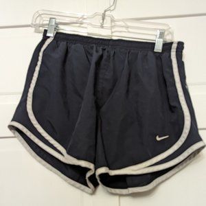 Nike Tempo running shorts - navy - size medium